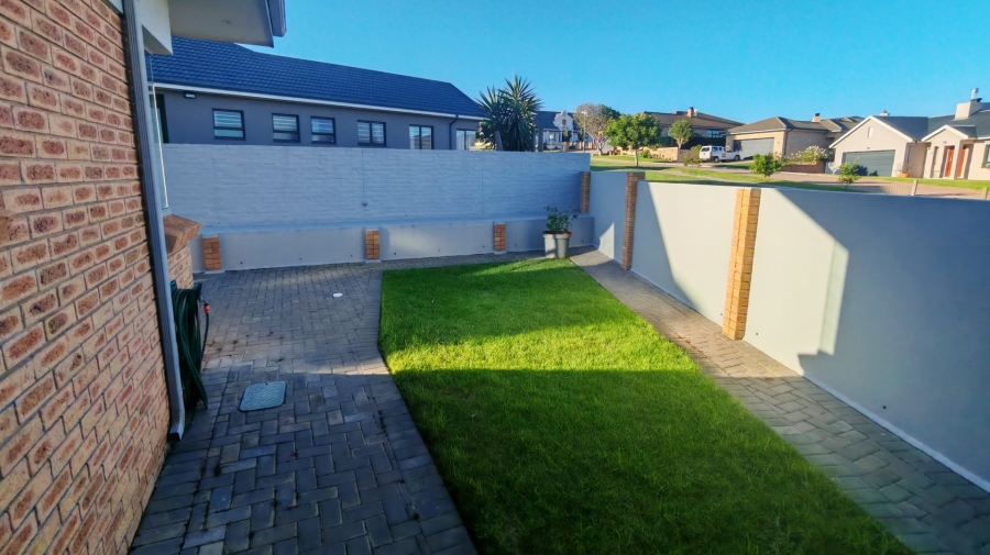 3 Bedroom Property for Sale in Monte Christo Western Cape